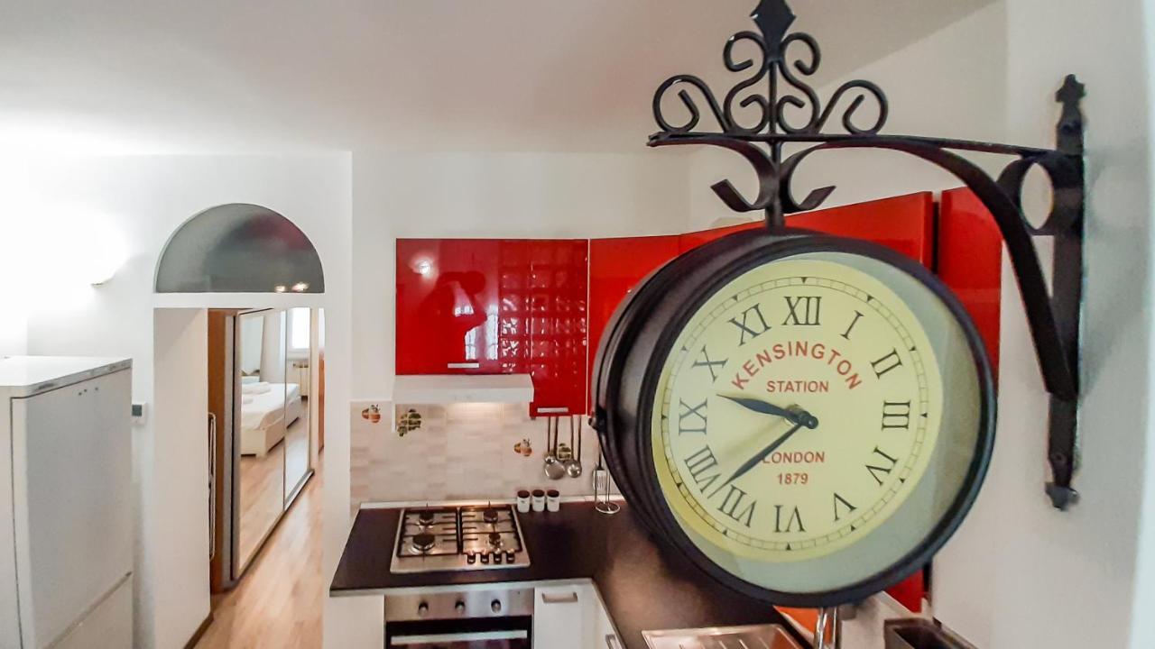 Altido Lovely 1-Br Flat With Easy Access To Centre Milão Exterior foto